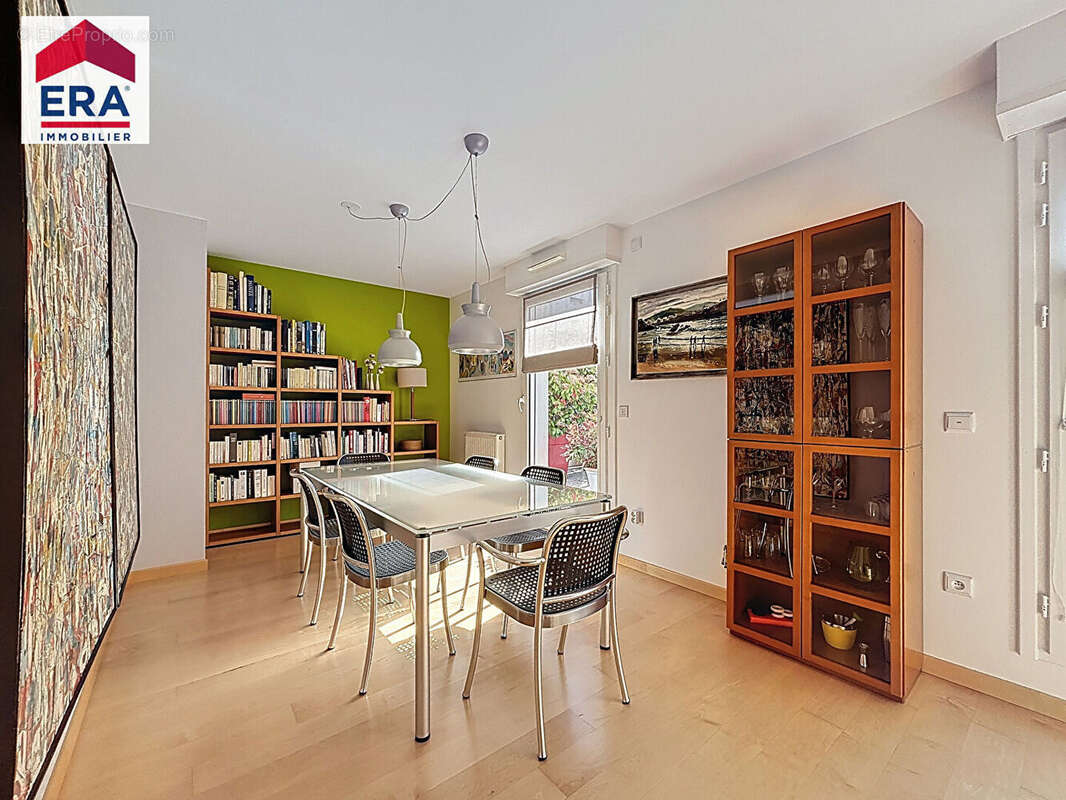 Appartement à IVRY-SUR-SEINE