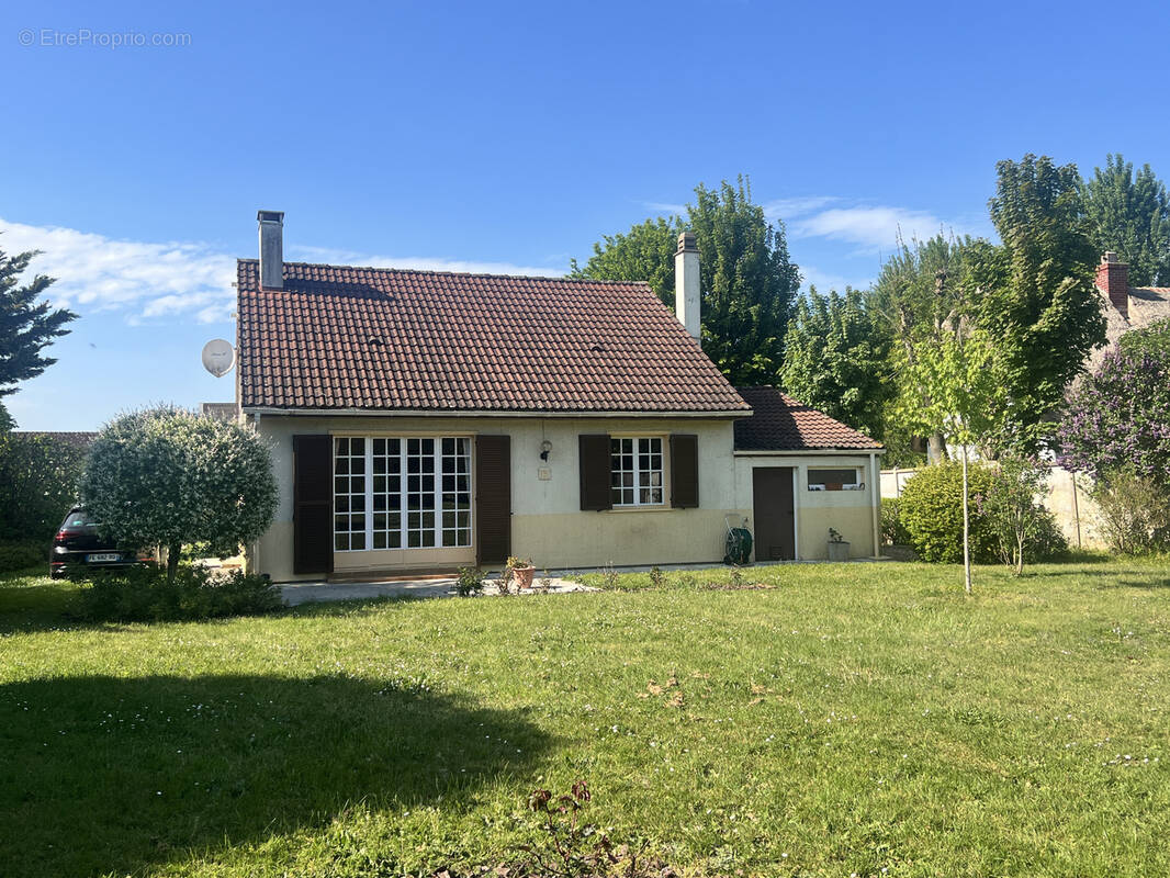 Maison à SAINT-GEORGES-MOTEL