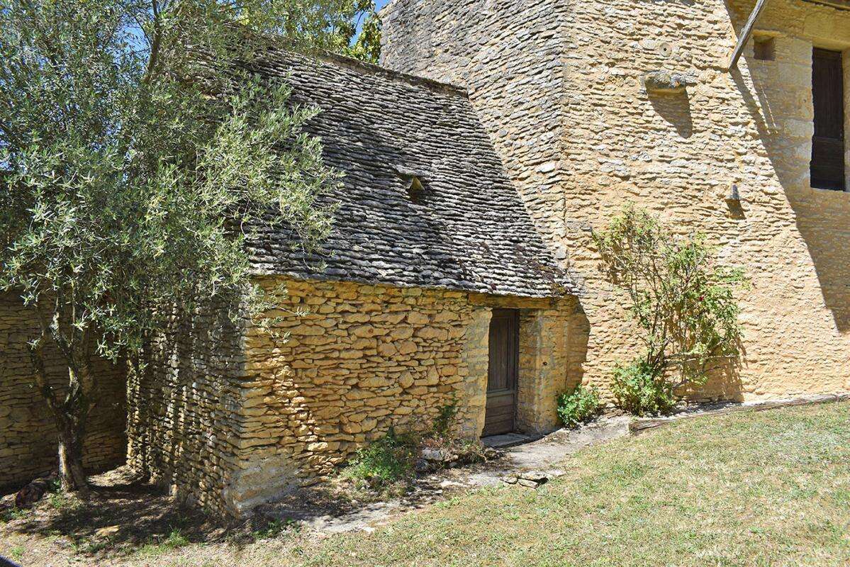 Propriété de gîtes Coly Saint Amand 18 pièce(s) 403 m2 - photo 15