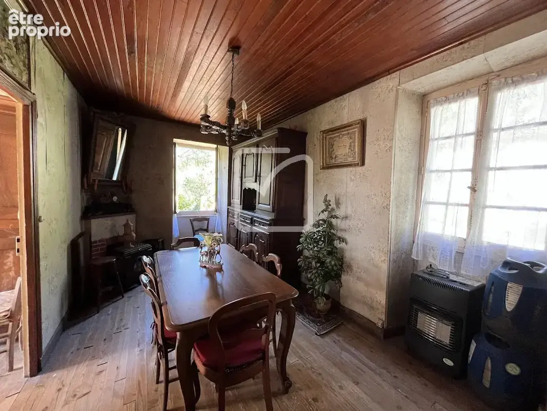 Maison et dépendances - photo 4