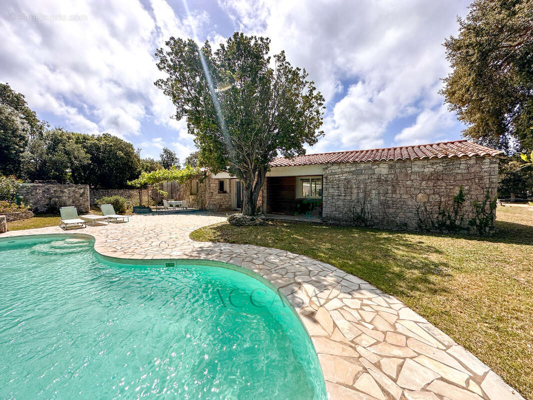 Maison à BONIFACIO