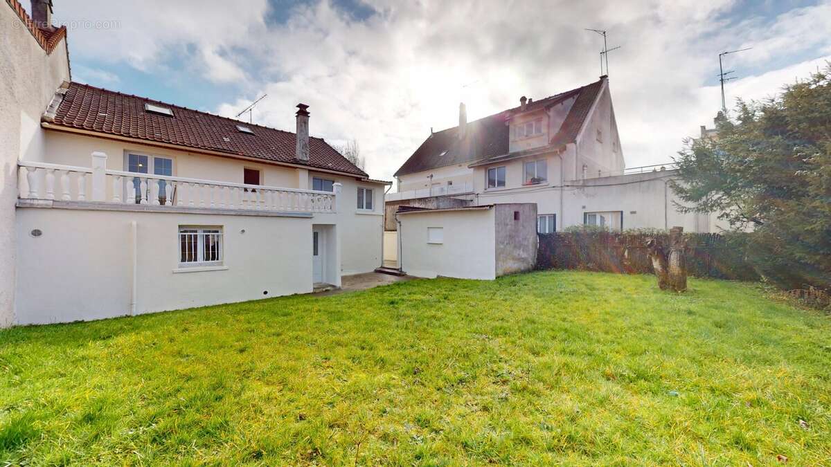 Maison à CHELLES