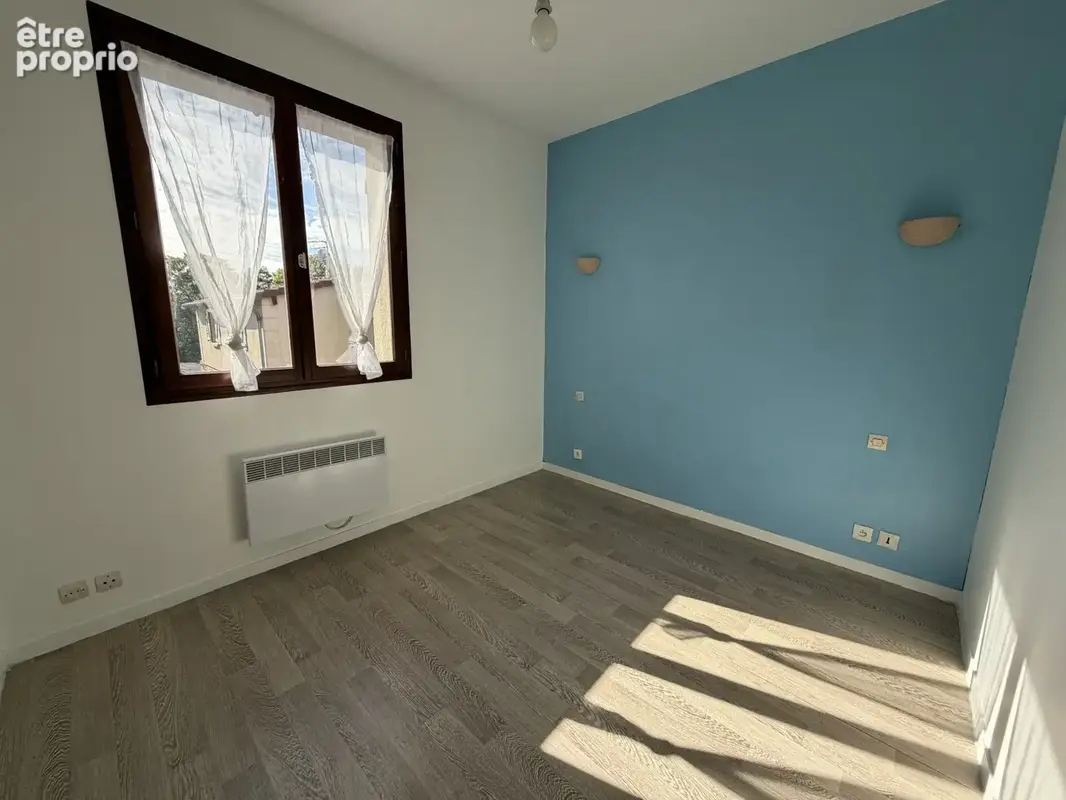 Appartement deux pièces / Centre ville - photo 3