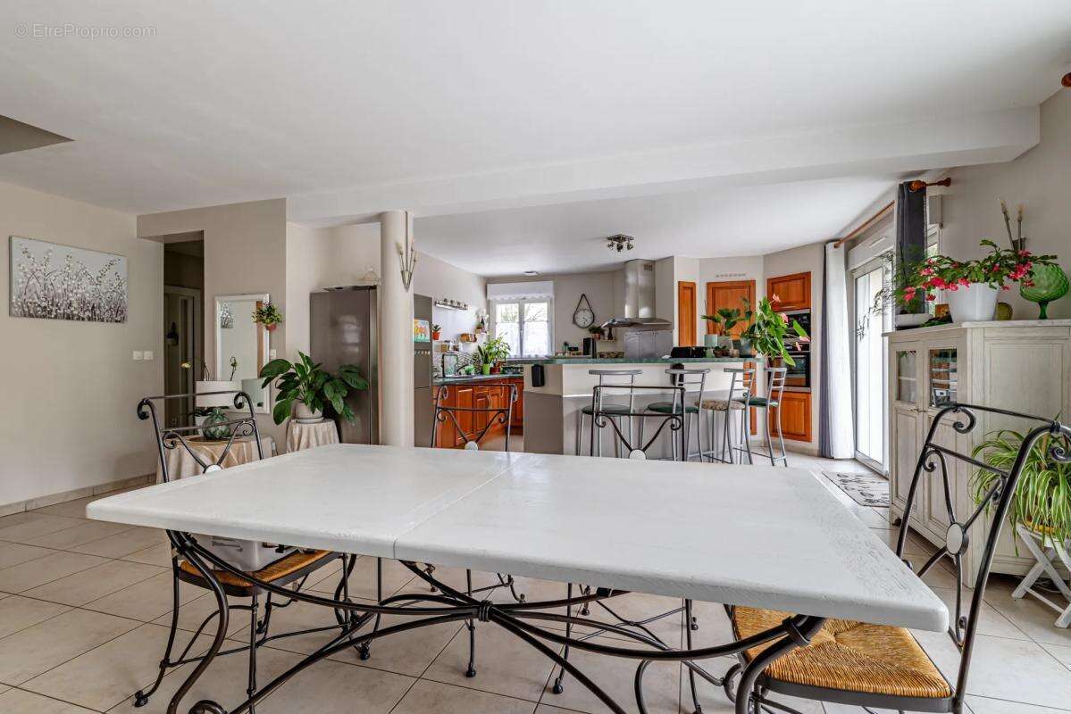 Maison à SAINT-BRICE-SOUS-FORET