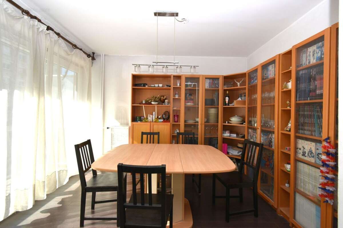 Appartement à ASNIERES-SUR-SEINE
