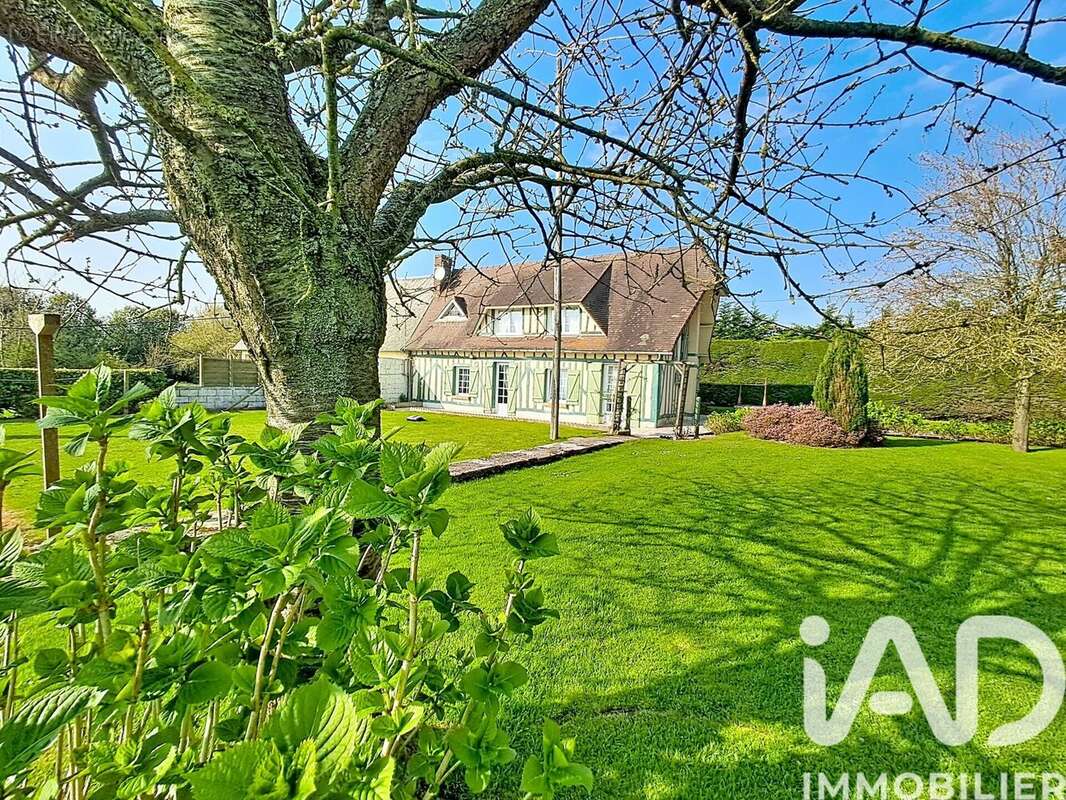 Maison 102 m² à Sassetot-Le-Malgarde  - photo 2