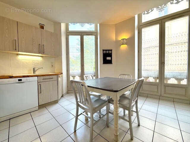 Appartement à ROMANS-SUR-ISERE