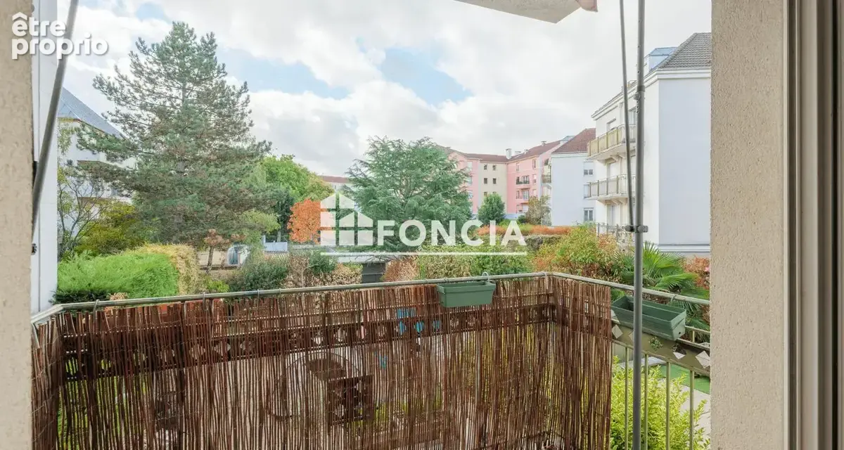 Noisy-le-grand centre ville  – exclusivité foncia – 3 pièces plein sud avec balcon et parking - photo 17