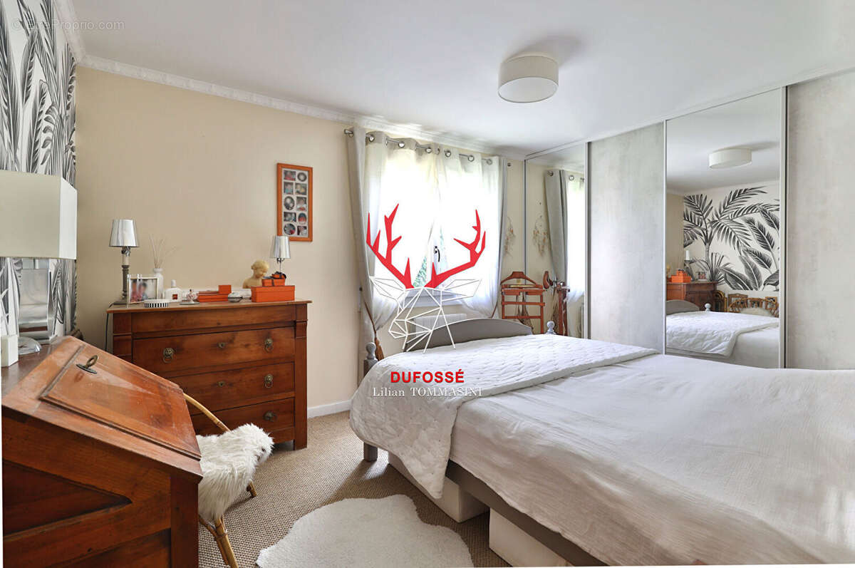 Maison à LA TOUR-DE-SALVAGNY