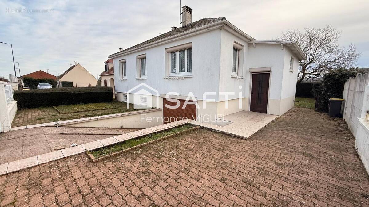 Photo 1 - Maison à SERMAISES