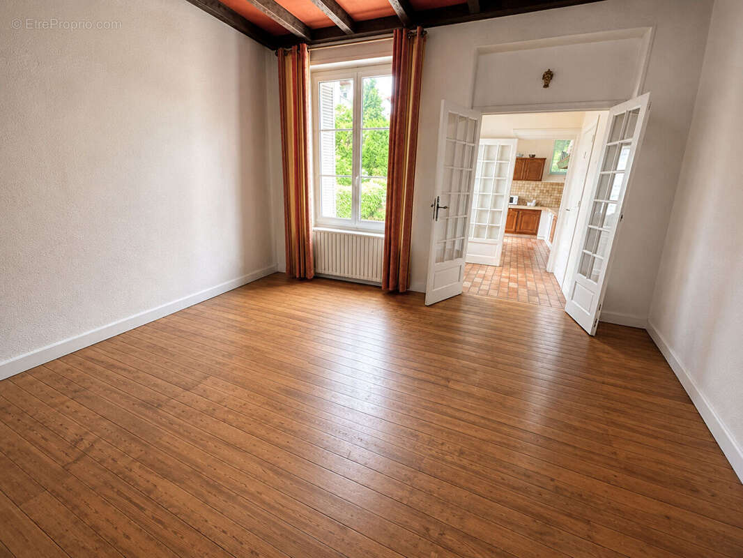 Maison de 136 m2 + maison indépendante de 40 m² - photo 3