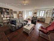 Maison à BRIVES-CHARENSAC