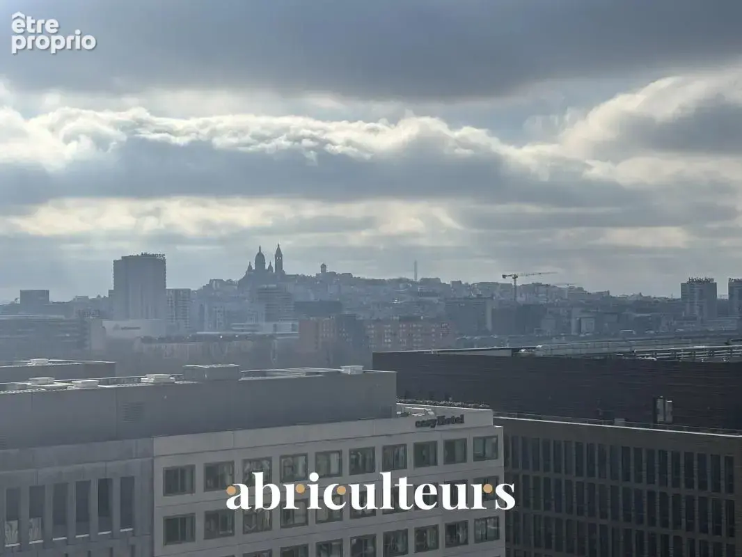 Vaste appartement de caractère 119 m² en immeuble d’architecte avec balcon et terrasse à Aubervilliers (93300) - photo 17