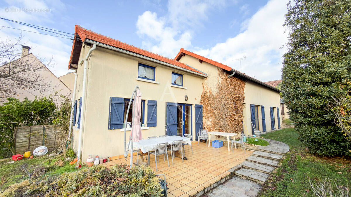 Maison à CROSNE
