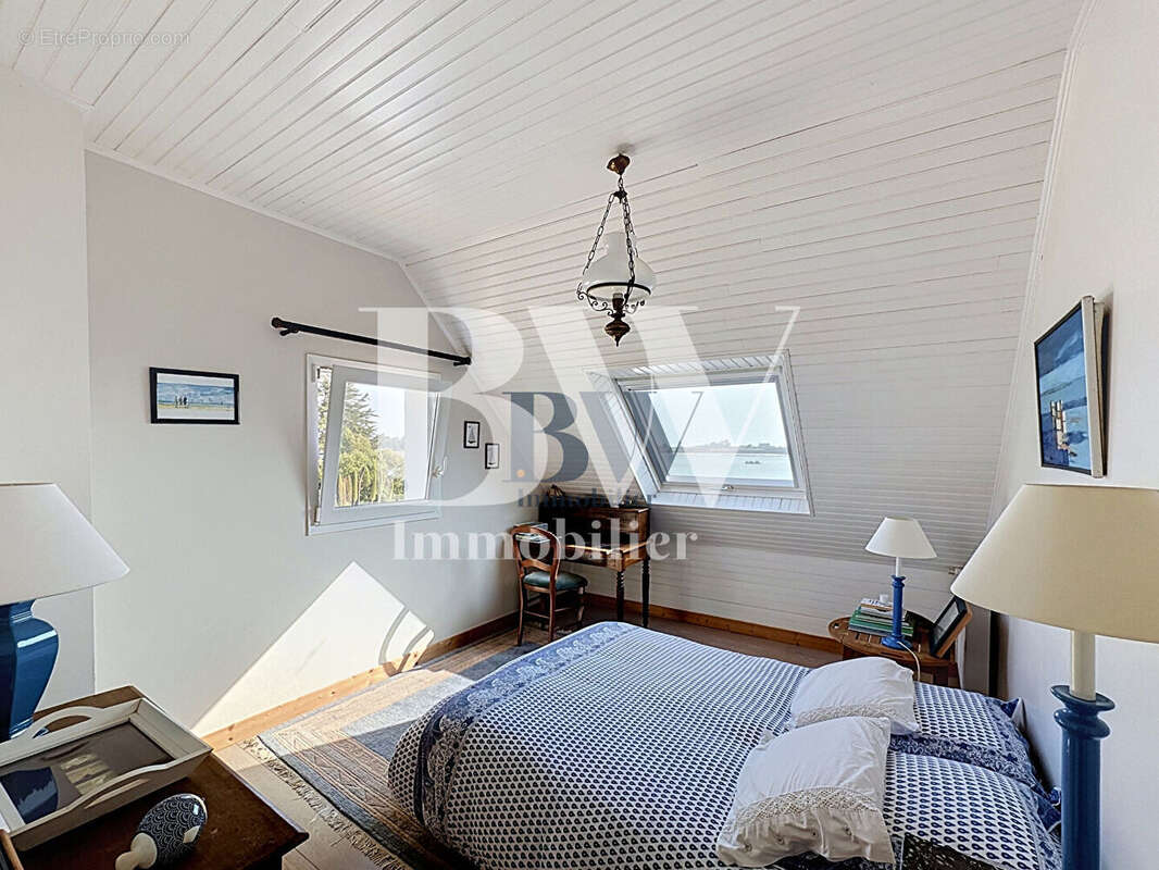 [ A VENDRE ] Maison plain-pied avec vue mer - Guissény - 130m² - Accès direct plage - photo 2