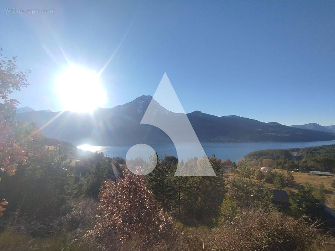 Terrain à SAVINES-LE-LAC