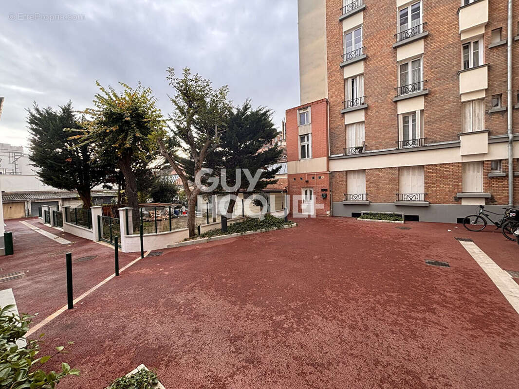 Appartement à SAINT-OUEN