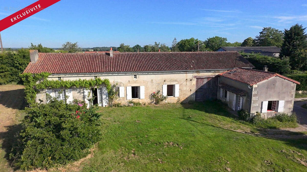 Maison 155m² à savigné - photo 2
