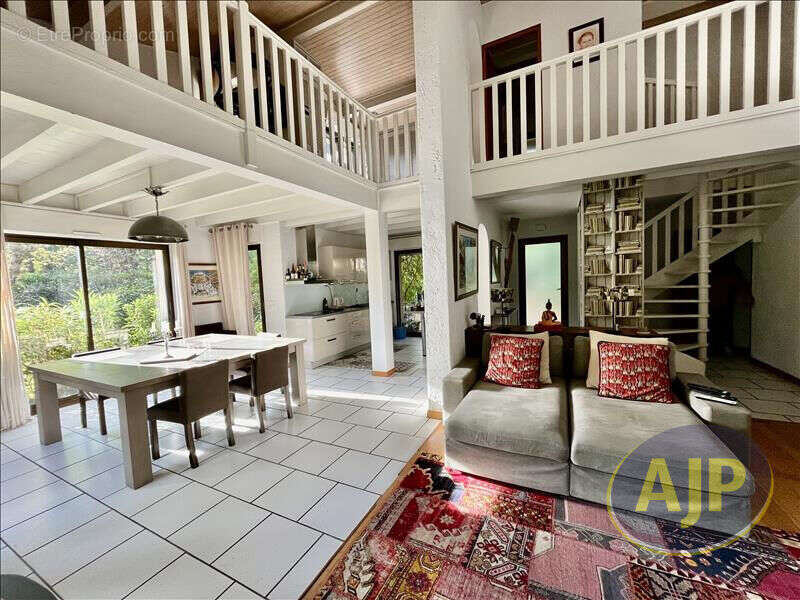 Maison à LA TESTE-DE-BUCH