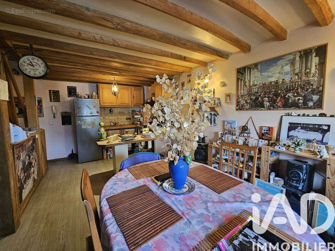 Photo 2 - Maison à QUINCY-VOISINS