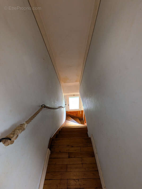 Maison à CLEGUER