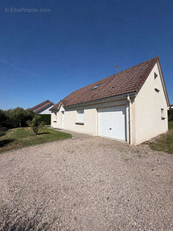 Maison à GOLBEY