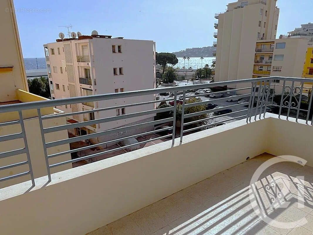 Appartement à ROQUEBRUNE-CAP-MARTIN