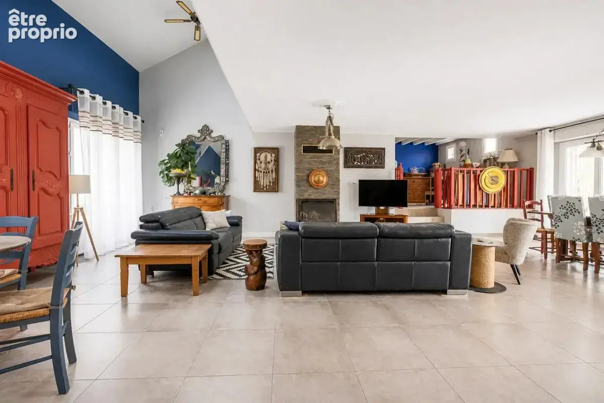Maison de 13 pièces de 325 m² à Athis-Mons - photo 3