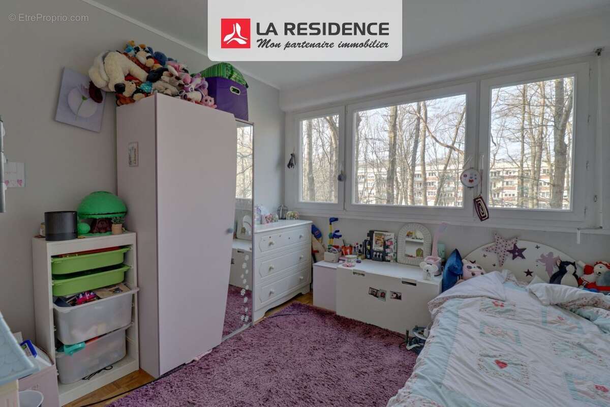 Appartement à VERNEUIL-SUR-SEINE