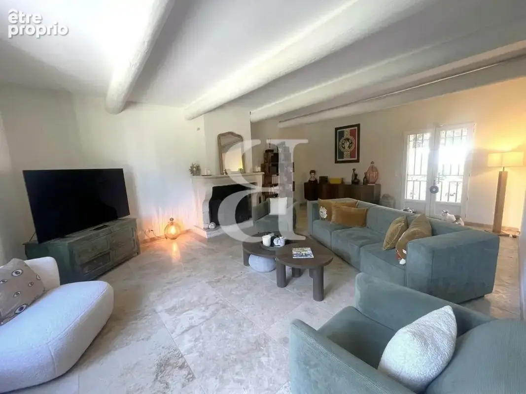 Maison 9 pièces 305 m² à vendre à Carpentras (84200) - photo 9