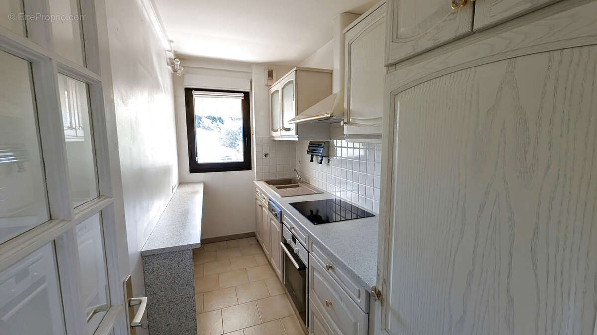 Appartement à SANARY-SUR-MER