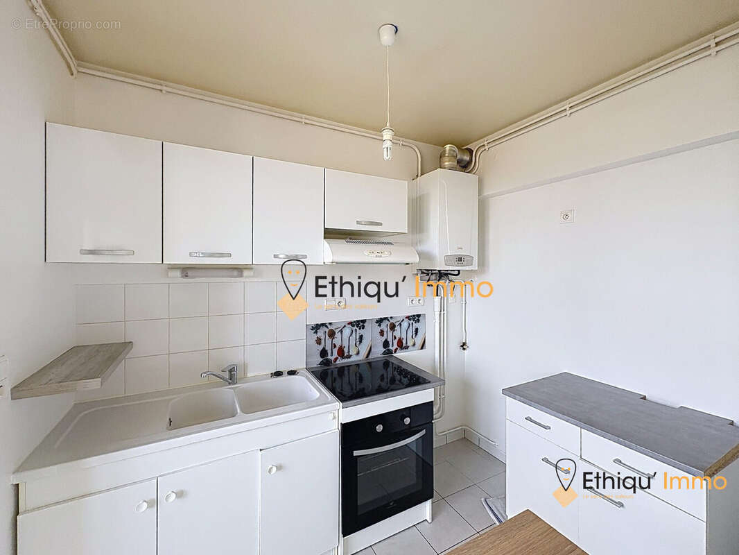 Appartement 69 m² à Bar-Sur-Aube  - photo 2