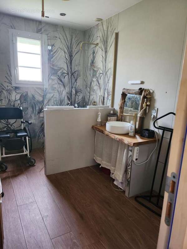 Maison 97 m² à Lye  - photo 8