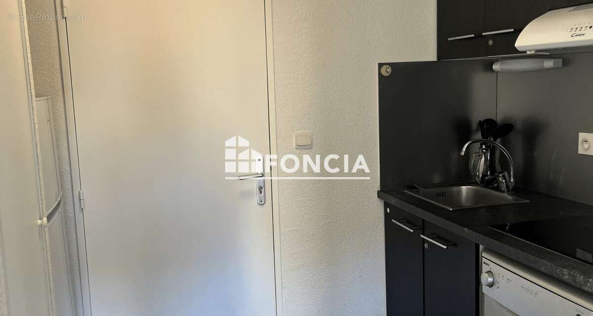 Appartement à LA LONDE-LES-MAURES