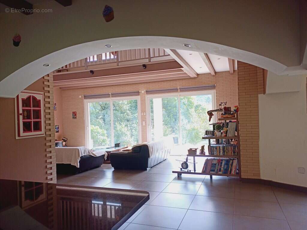 Maison à SAINT-AMANS-VALTORET