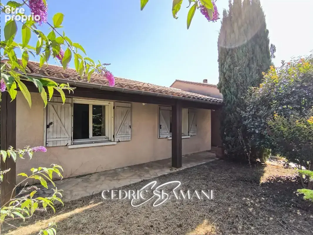 Exclusivitee maison 170 m2, 4 chambres, 1 cuisine, 1 double sejour, 1 buandrie, 2 wc, 1 garage, terrasse, jardin - photo 9