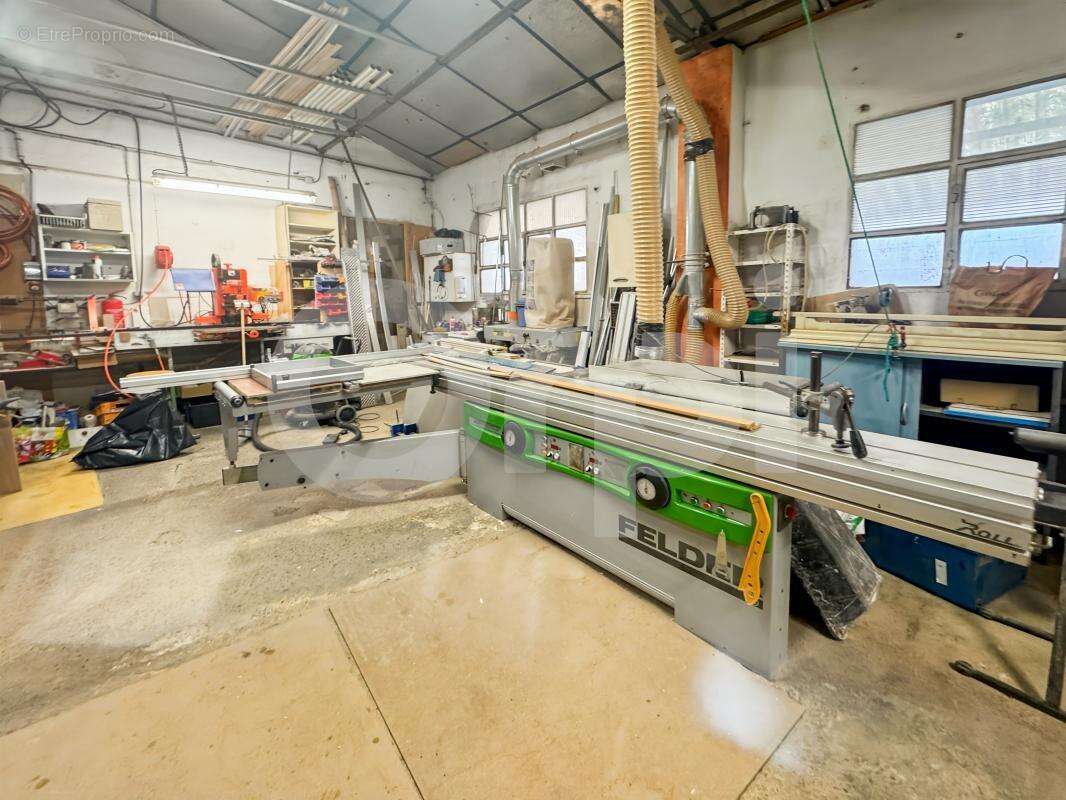 Commerce à LA GARDE