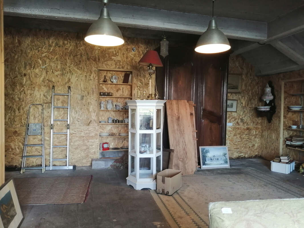 Maison à AUBETERRE-SUR-DRONNE