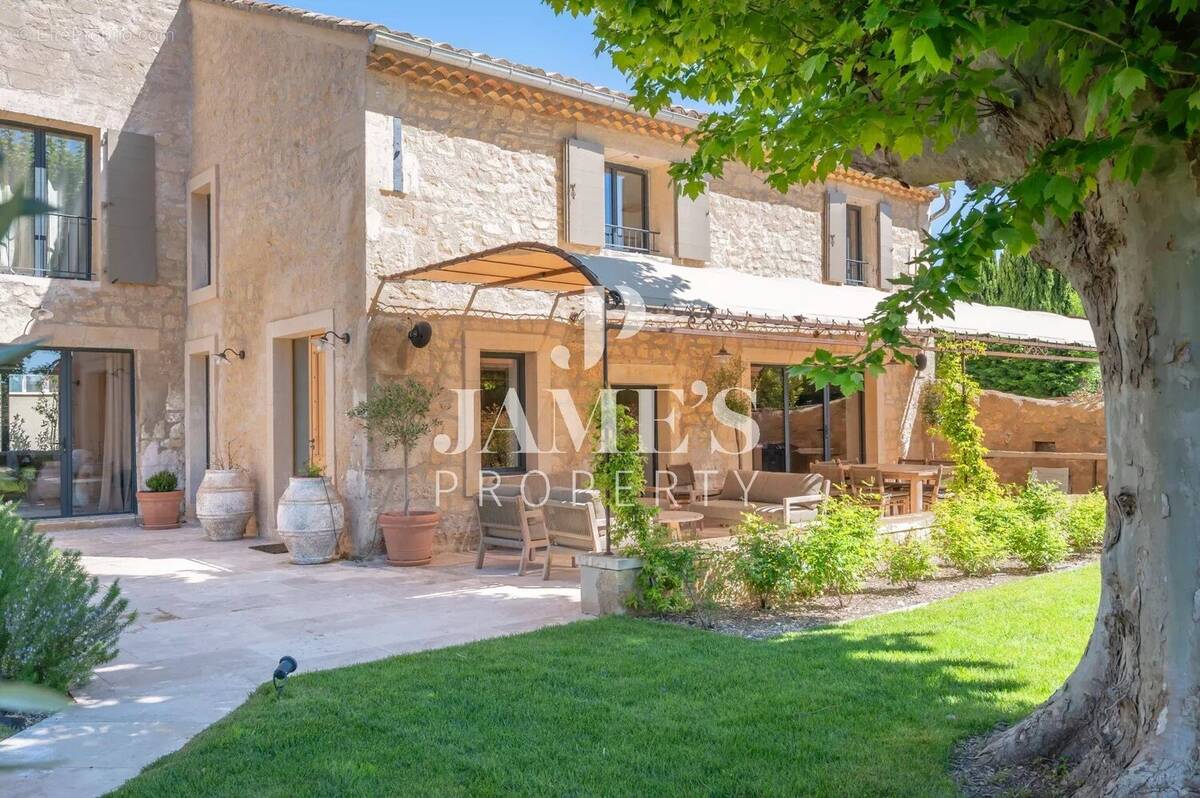 Maison à PARADOU