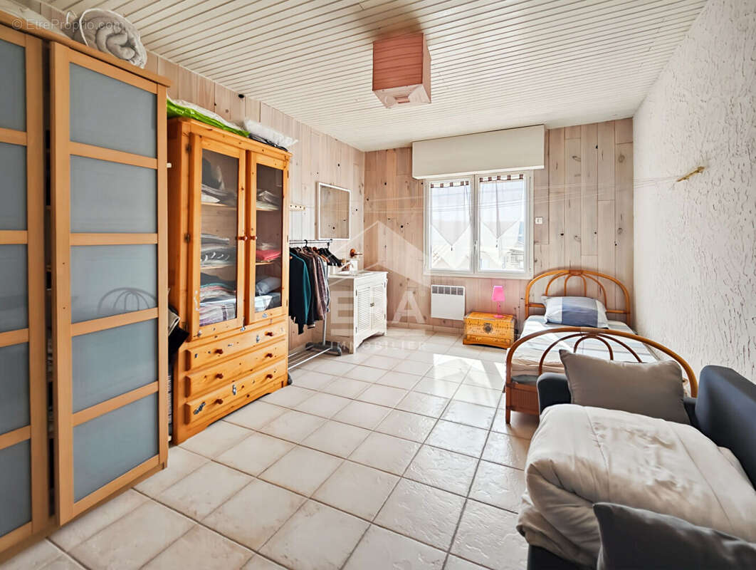 Appartement à CHATEAUNEUF-LES-MARTIGUES