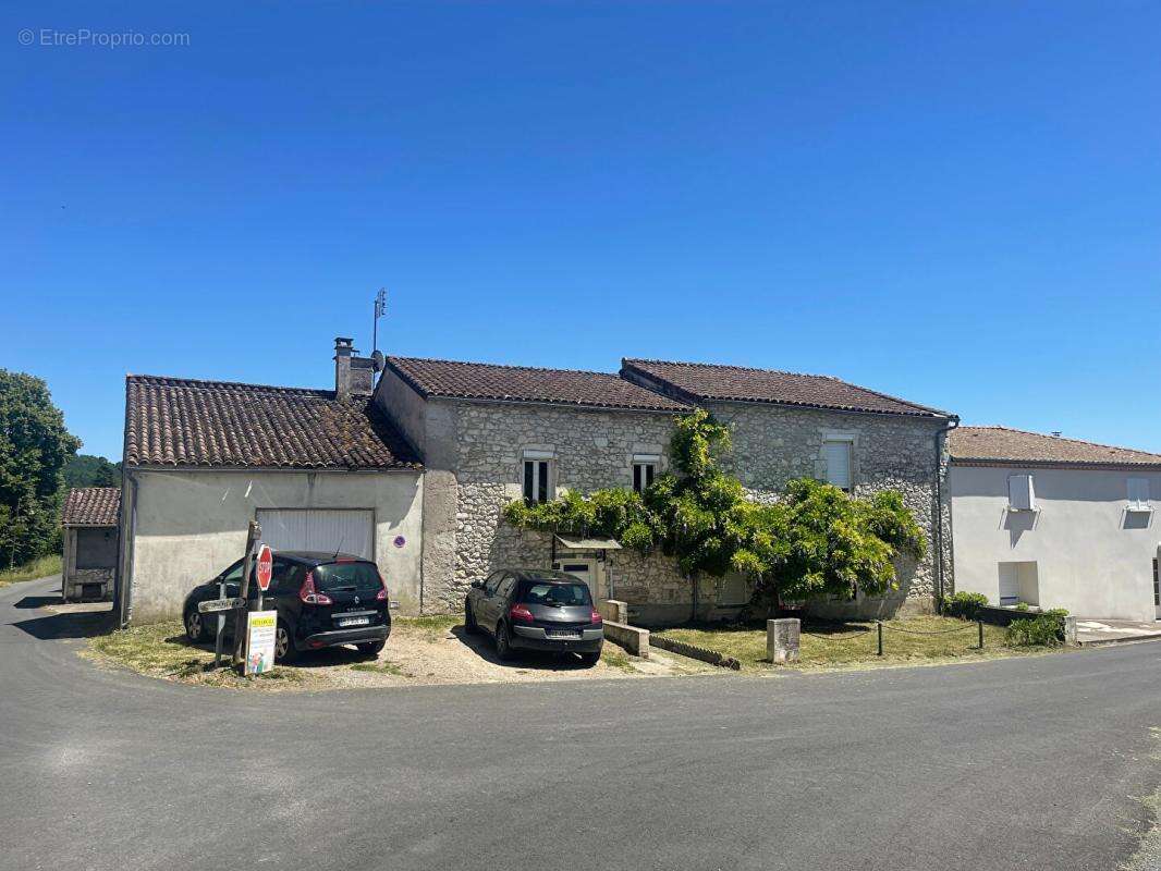 Maison à SAINT-ANTOINE-DE-BREUILH