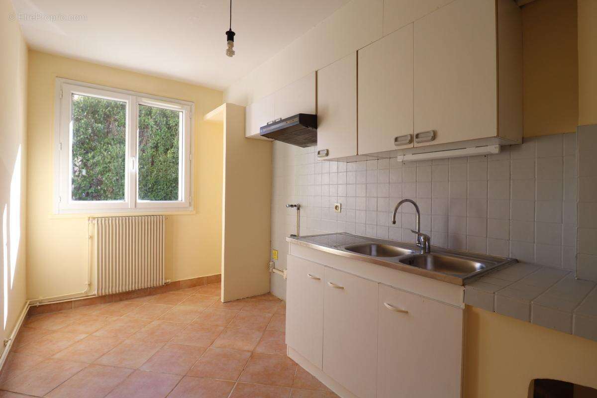 Appartement à JUVISY-SUR-ORGE