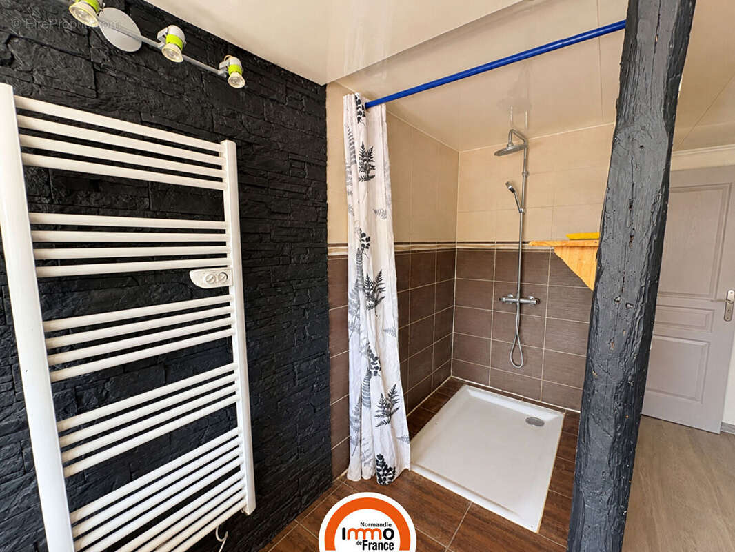 Maison La Bonneville Sur Iton - photo 7