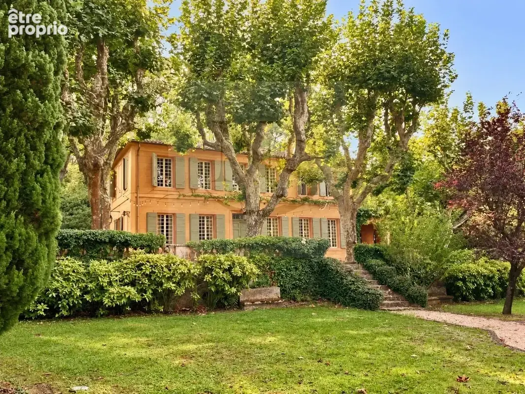 Maison 19 pièces 570 m² · à Aix-en-Provence · 570 m² · 4 950 000 €