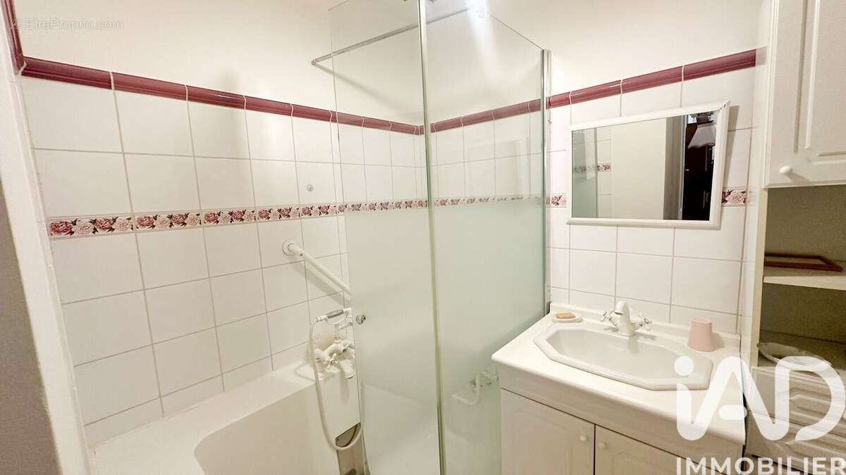 Photo 8 - Appartement à SAINT-DENIS