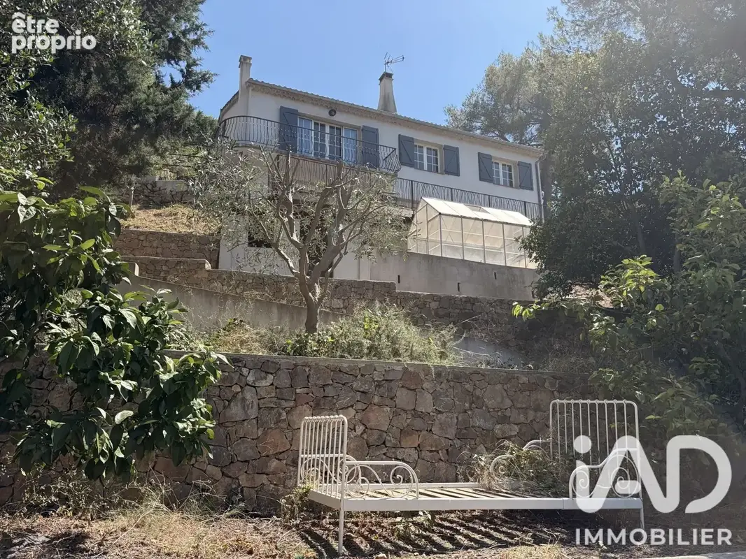 Photo 1 - Maison à CARQUEIRANNE