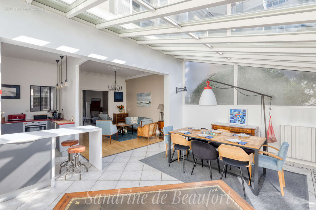 Maison à ASNIERES-SUR-SEINE