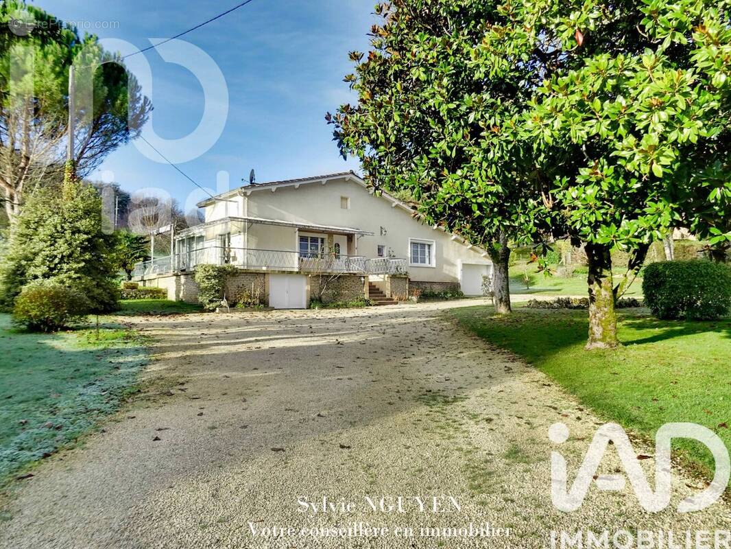 Photo 1 - Maison à SERS