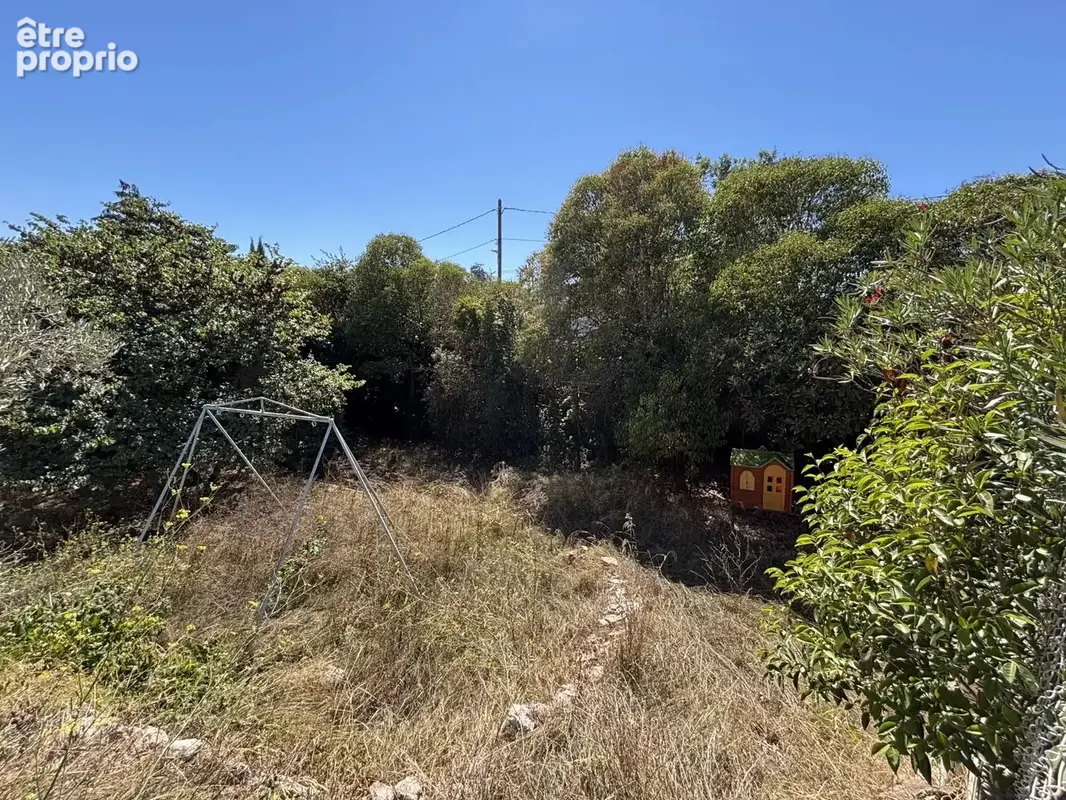 Maison 3 pièces à rénover – La Valentine / Route des 3 Lucs - photo 13