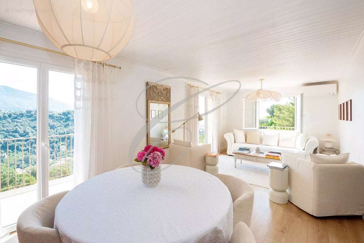 Maison à ROQUEBRUNE-CAP-MARTIN